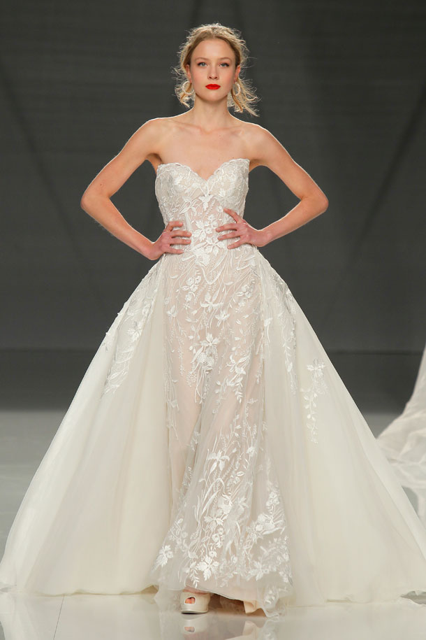 ilovebrides.pt_Demetrios 2018_Barcelona Bridal Fashion Week 2017